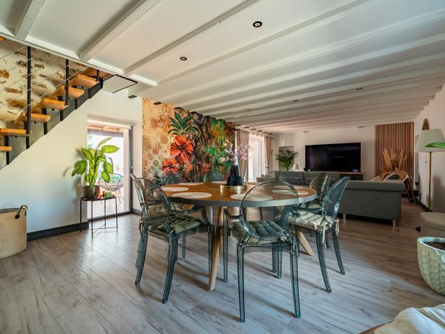 Maison 7 pièces 185 m²