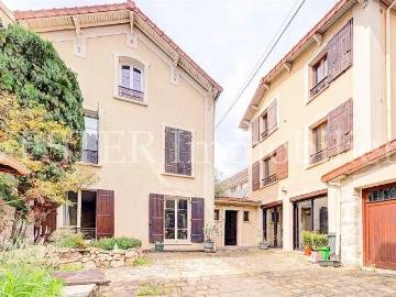 Maison 7 pièces 185 m²