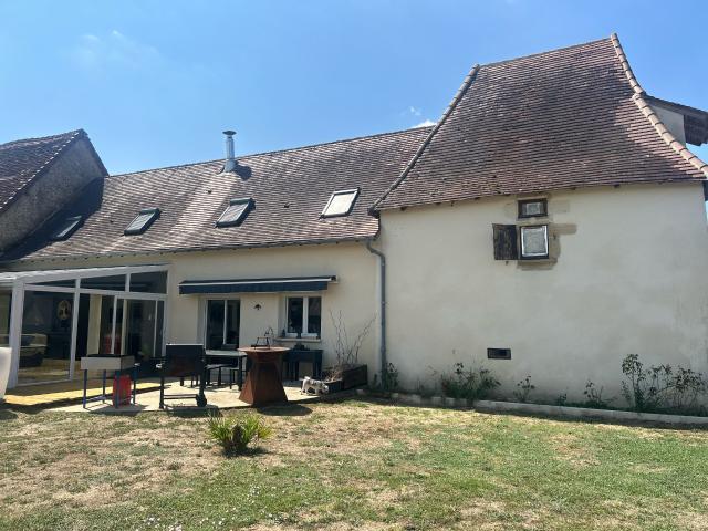 Maison 7 pièces 185 m²