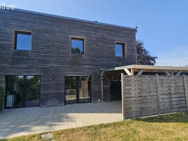 Maison 7 pièces 185 m²
