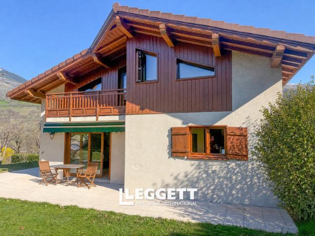 Maison 7 pièces 185 m²