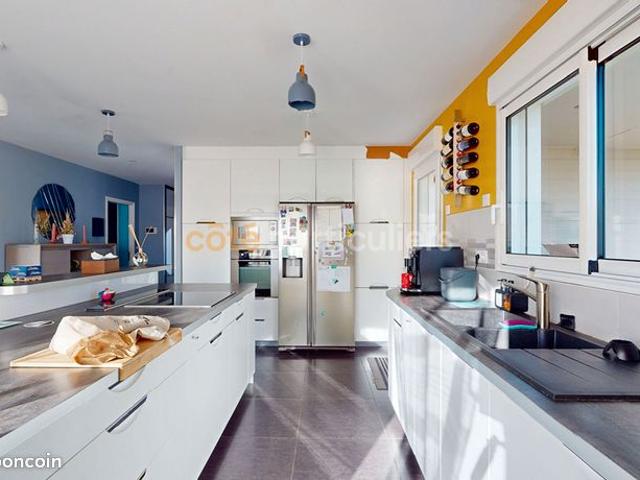 Maison 7 pièces 185 m²