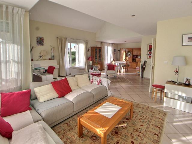 Maison 7 pièces 185 m²