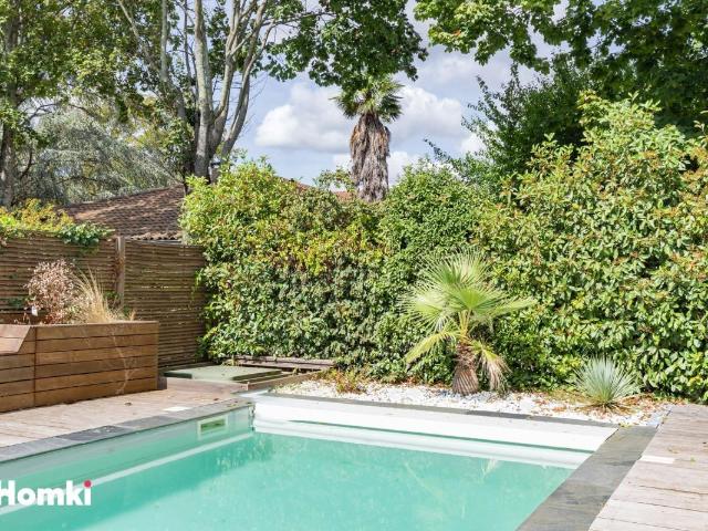 Maison 7 pièces 185 m²