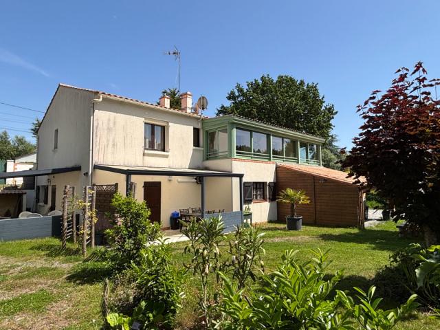 Maison 7 pièces 185 m²
