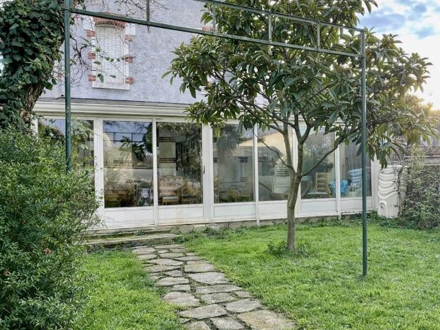 Maison 7 pièces 185 m²