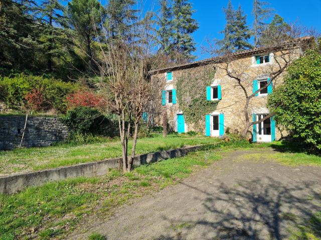 Maison 7 pièces 186 m²
