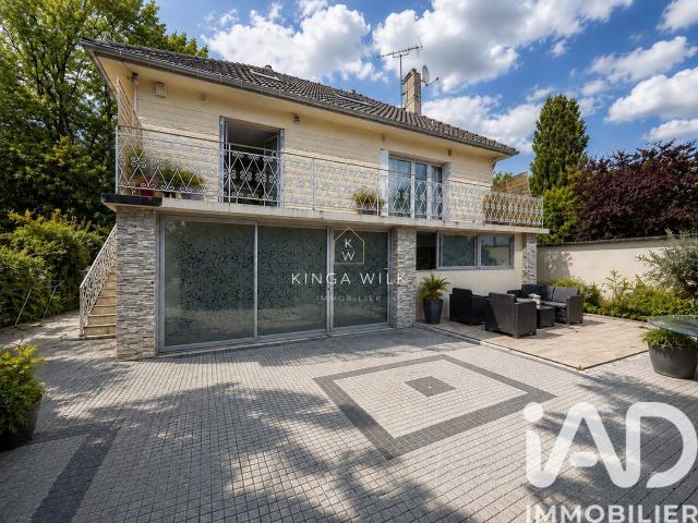 Maison 7 pièces 186 m²