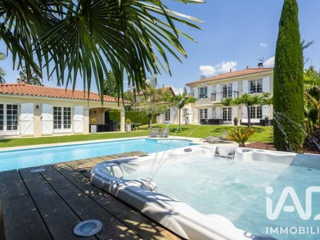 Maison 7 pièces 186 m²