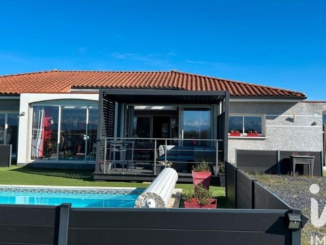 Maison 7 pièces 186 m²