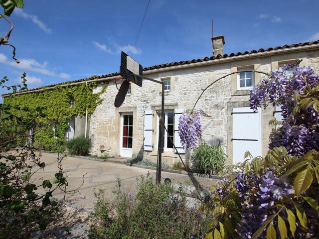 Maison 7 pièces 186 m²