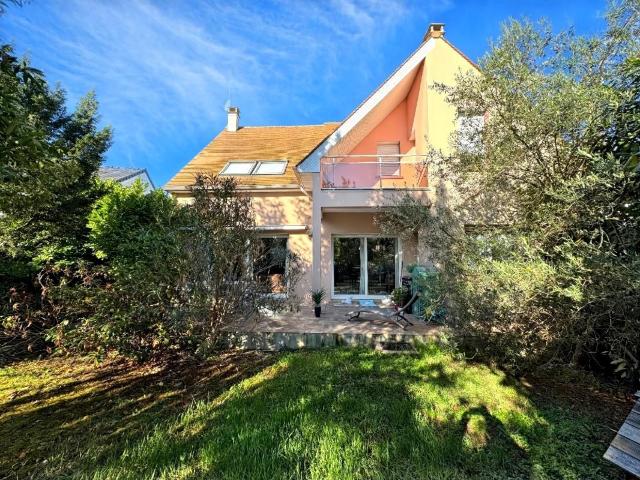 Maison 7 pièces 186 m²