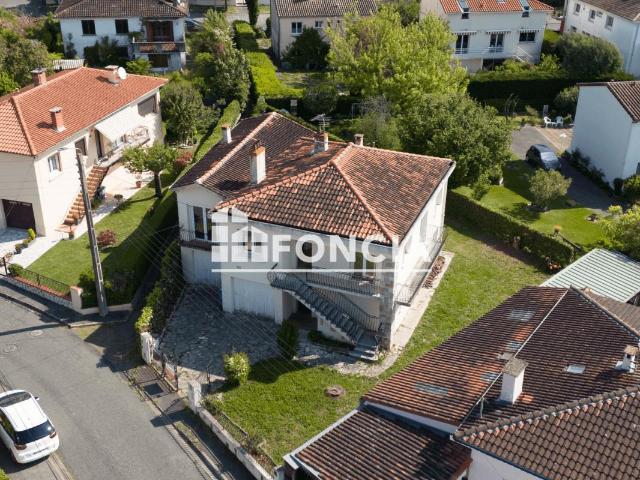 Maison 7 pièces 186 m²