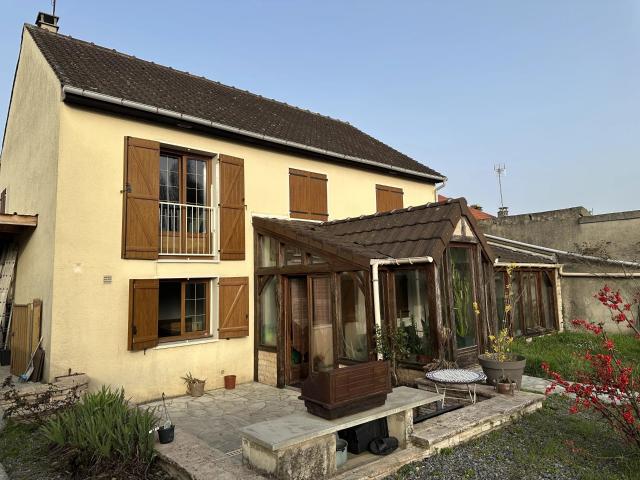 Maison 7 pièces 186 m²