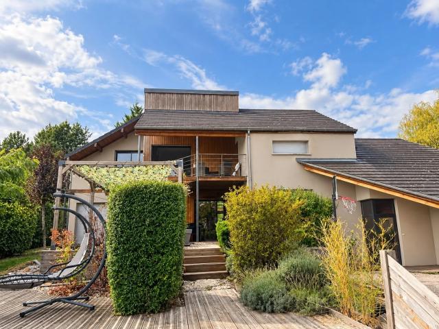Maison 7 pièces 186 m²