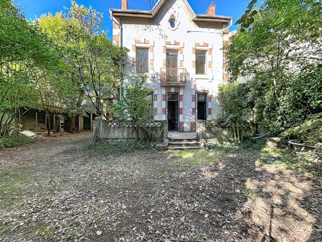 Maison 7 pièces 187 m²
