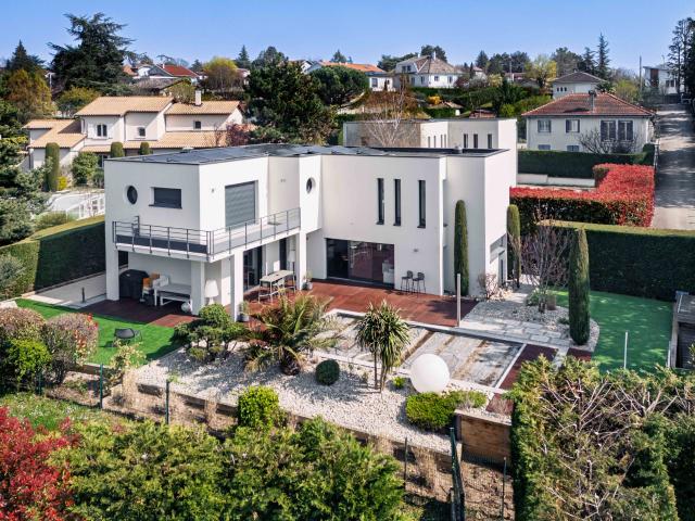 Maison 7 pièces 187 m²
