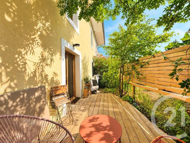 Maison 7 pièces 187 m²