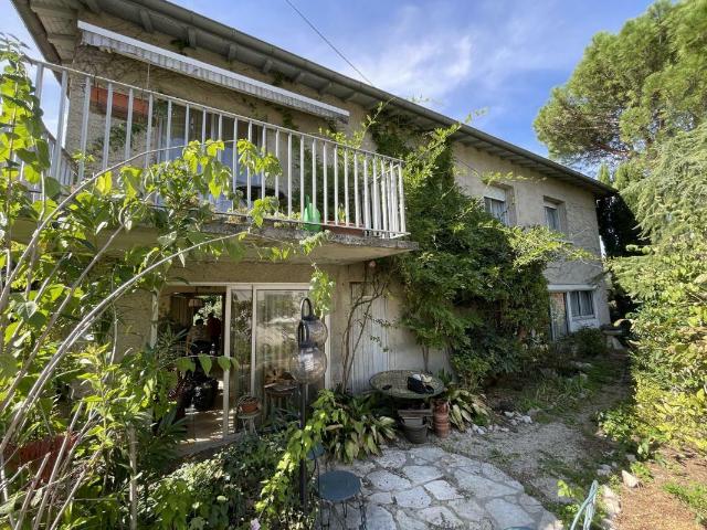 Maison 7 pièces 187 m²