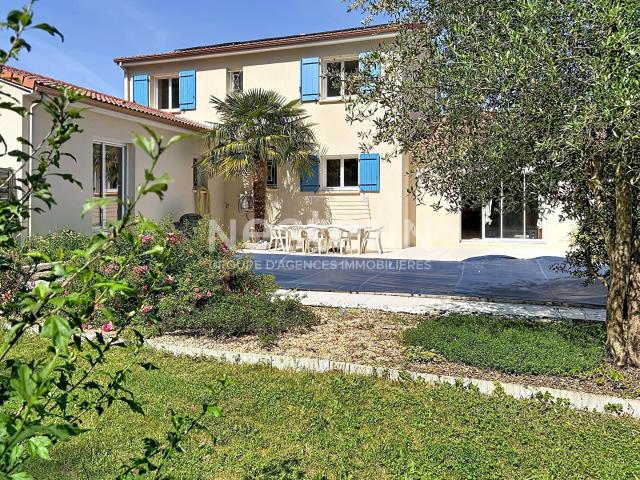 Maison 7 pièces 188 m²