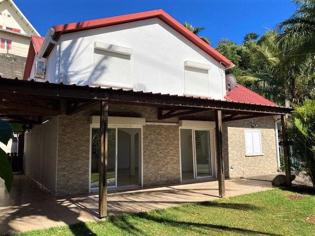 Maison 7 pièces, 188 m² à louer à Saint Denis 97490