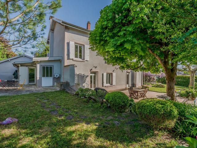 Maison 7 pièces 176 m²