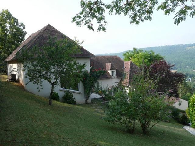 Maison 7 pièces 180 m²