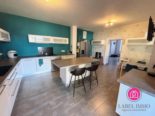 Maison 7 pièces 180 m²