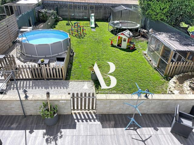 Maison 7 pièces 180 m²