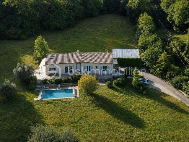 Maison 7 pièces 180 m²