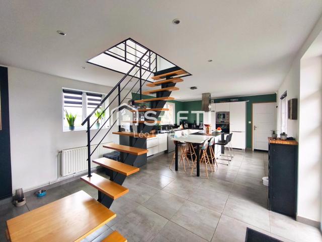 Maison 7 pièces 180 m²