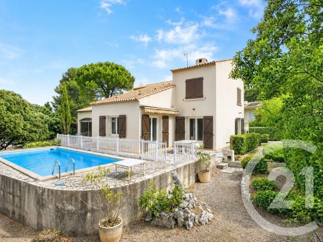 Maison 7 pièces 180 m²