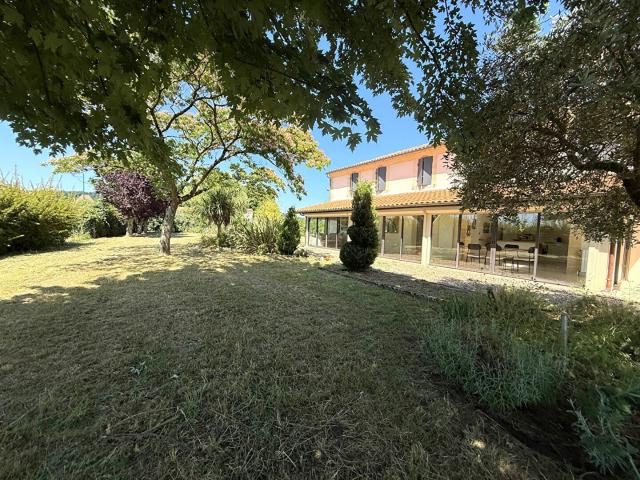 Maison 7 pièces 180 m²