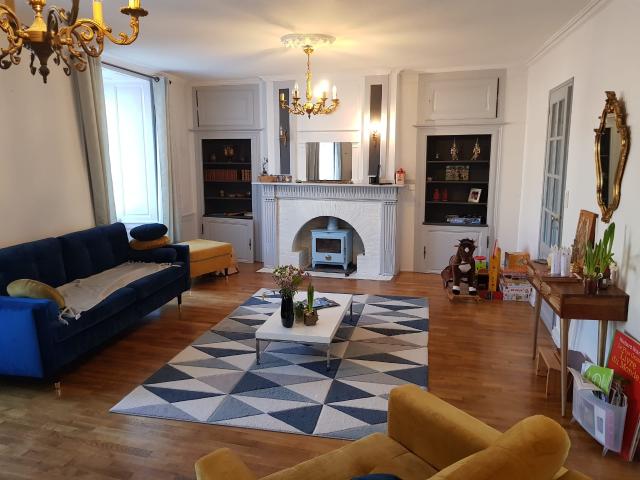 Maison 7 pièces 180 m²