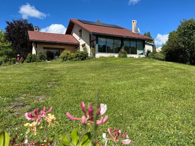 Maison 7 pièces 180 m²