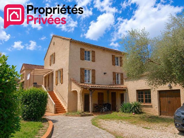 Maison 7 pièces 180 m²