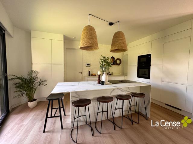 Maison 7 pièces 180 m²