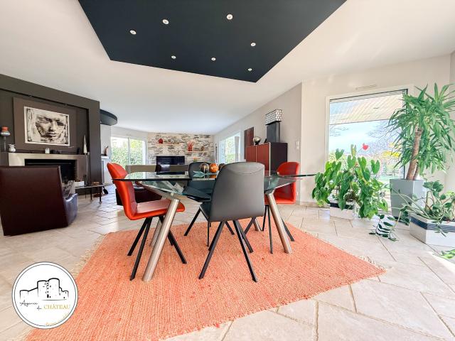 Maison 7 pièces 180 m²