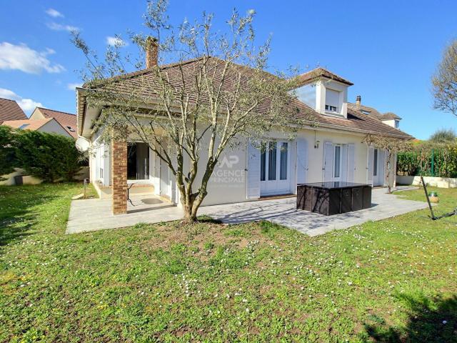 Maison 7 pièces 180 m²