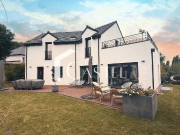 Maison 7 pièces 180 m²
