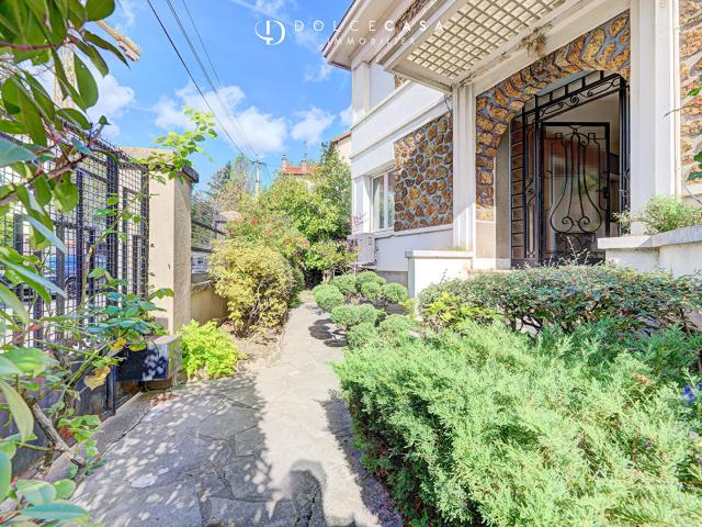 Maison 7 pièces 180 m²