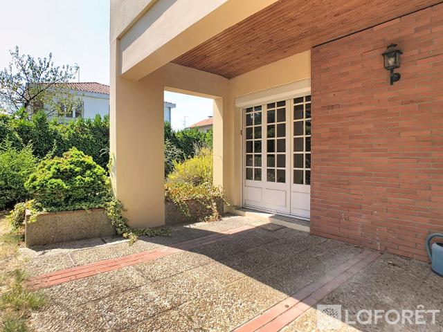 Maison 7 pièces 180 m²