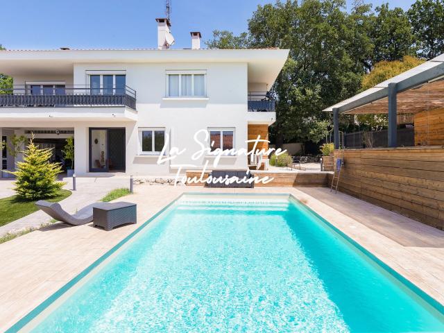Maison 7 pièces 180 m²