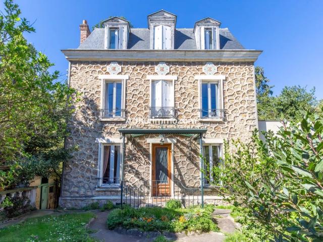 Maison 7 pièces 190 m²