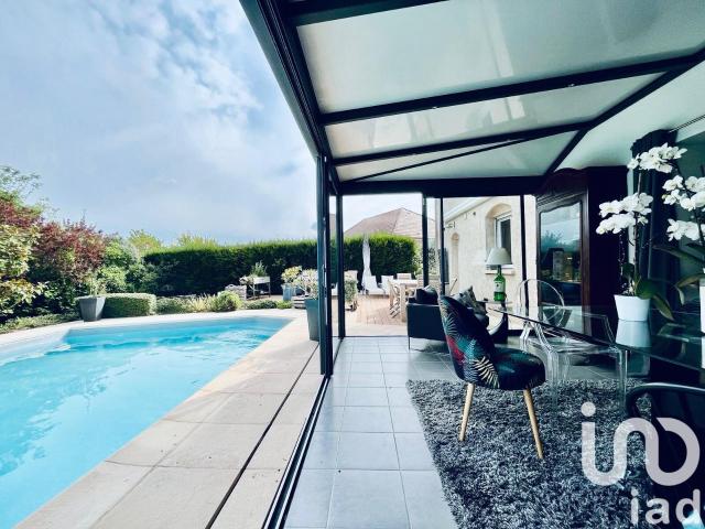 Maison 7 pièces 180 m²