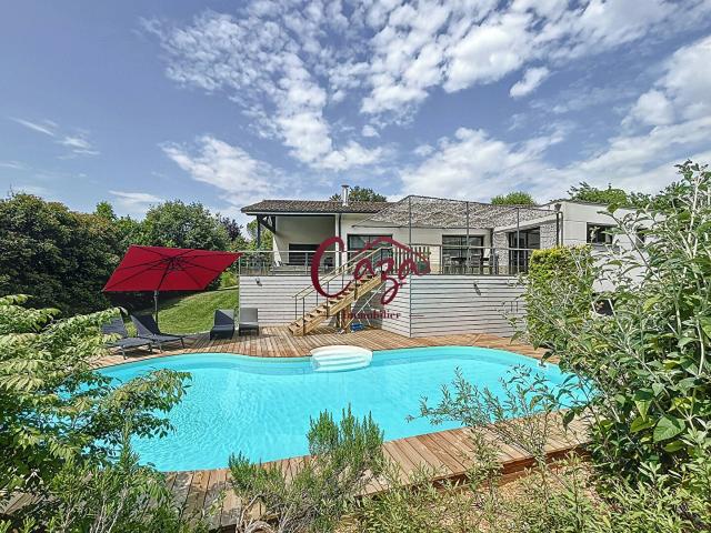 Maison 7 pièces 180 m²