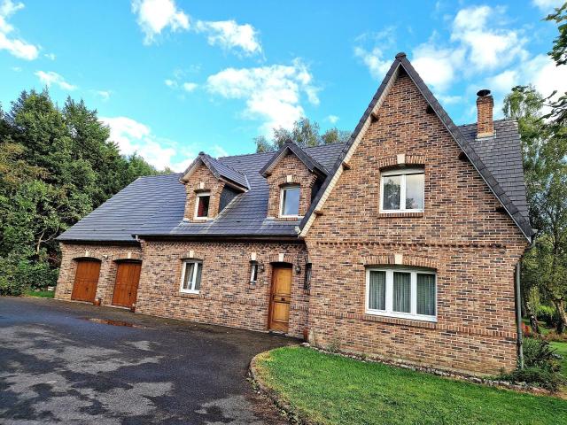 Maison 7 pièces 180 m²