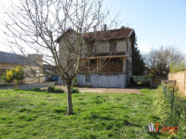 Maison 7 pièces 180 m²