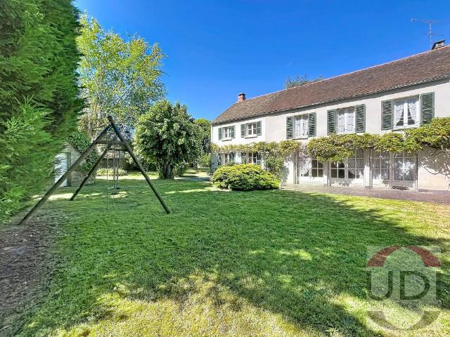 Maison 7 pièces 180 m²