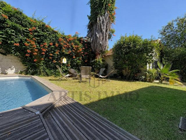 Maison 7 pièces 180 m²